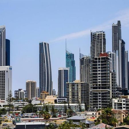 גולד קוסט Modern 1 Brm Apartment With Pool Close To Beach מראה חיצוני תמונה